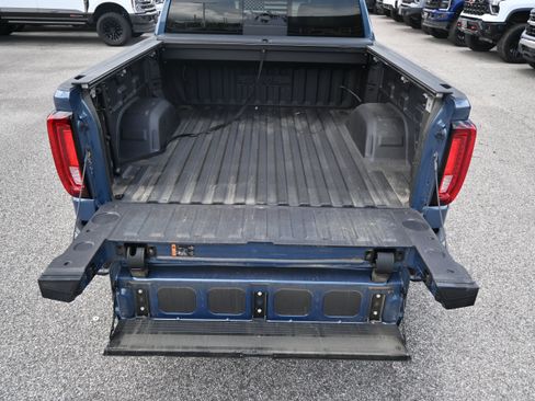 Used 2024 GMC Sierra 1500 SLT w/ SLT Premium Plus Package AWD/4WD image 32