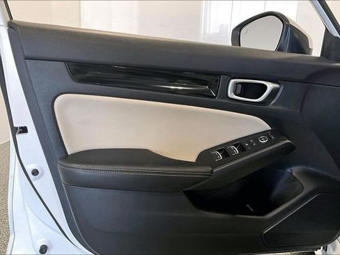 Used 2022 Honda Civic EX-L image 21