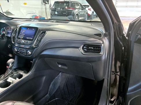 Certified 2023 Chevrolet Equinox RS w/ RS Leather Package image 13