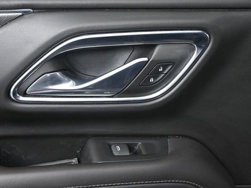 Used 2024 Chevrolet Suburban RST image 23