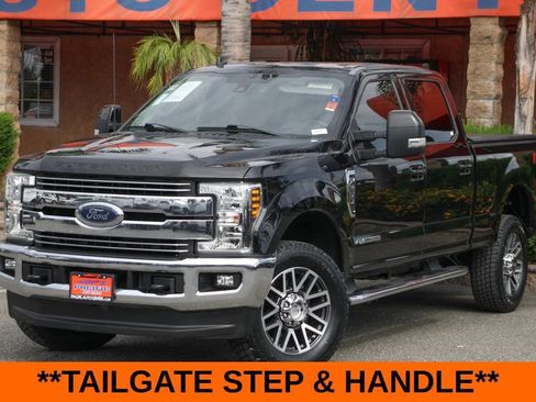 Used 2019 Ford F250 Lariat w/ Lariat Ultimate Package AWD/4WD image 4