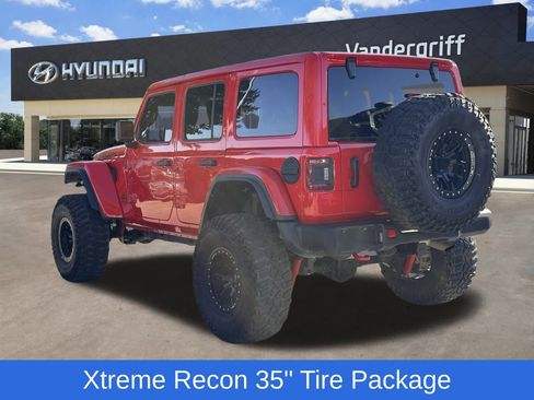 Used 2022 Jeep Wrangler Unlimited Rubicon w/ Xtreme Recon 35" Tire Package image 11