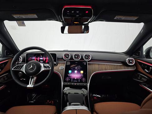 Certified 2025 Mercedes-Benz C 300 4MATIC Sedan image 31