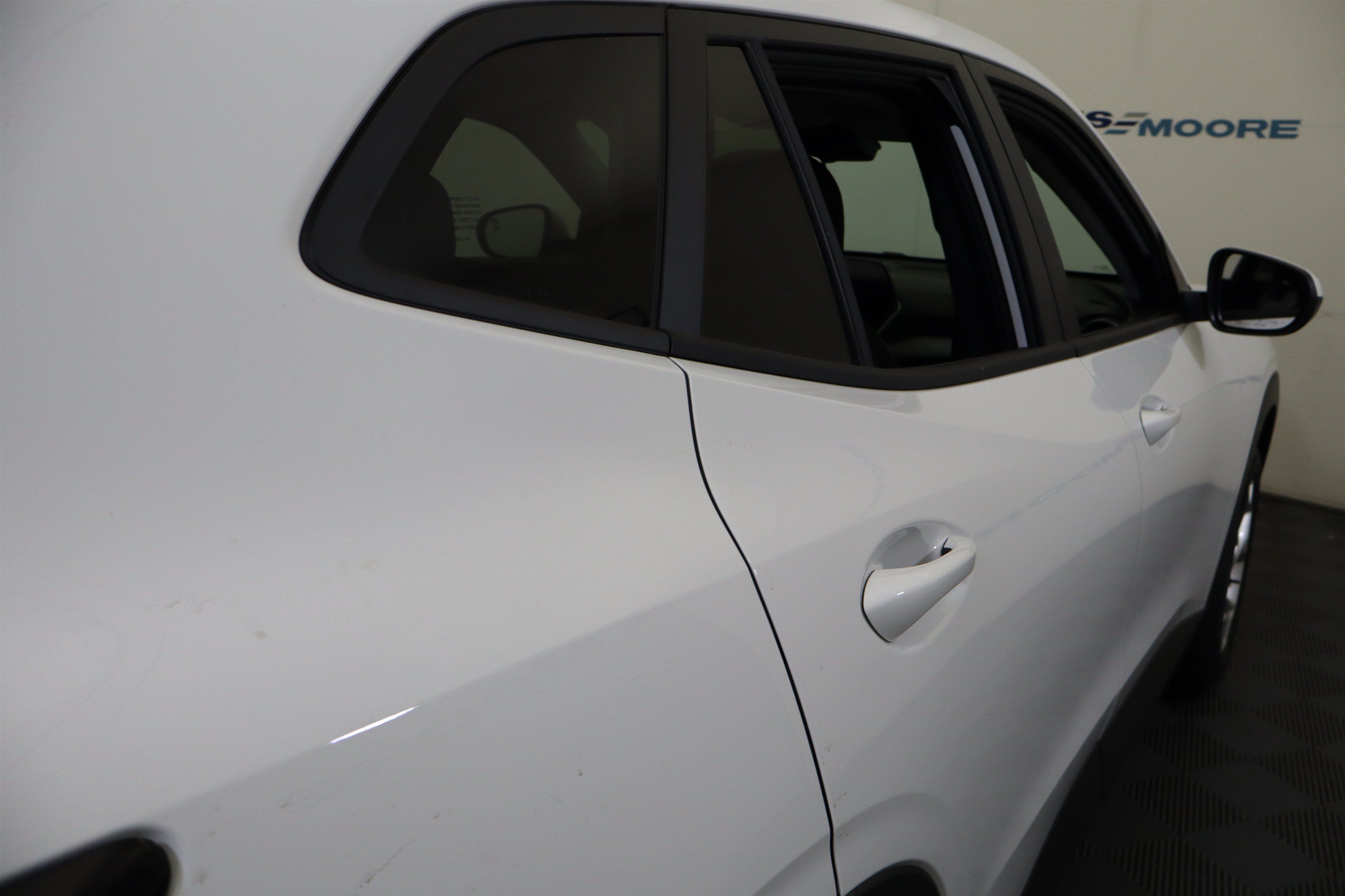 New 2026 Chevrolet Trax LS w/ LS Convenience Package FWD image 7