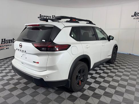 Used 2025 Nissan Rogue SV w/ Rock Creek Premium Package AWD/4WD image 7