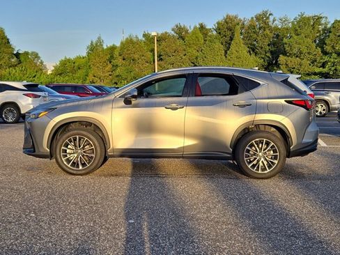 Used 2024 Lexus NX 250 FWD w/ Towing Package (2000 Lbs) image 8