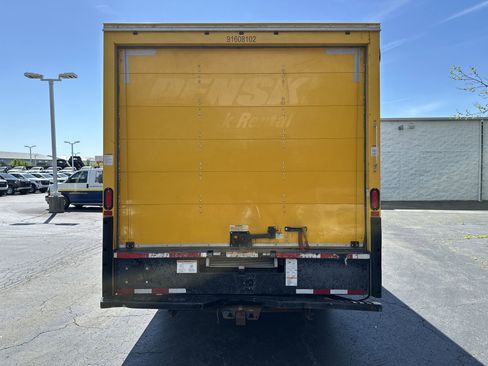 Used 2018 GMC Savana 3500 Extended w/ Driver Convenience Package RWD image 22