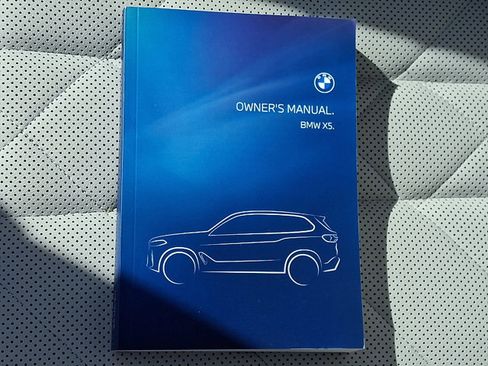 Certified 2024 BMW X5 xDrive40i w/ Premium Package image 30