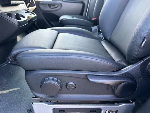 New 2025 Mercedes-Benz Sprinter 2500 image 17
