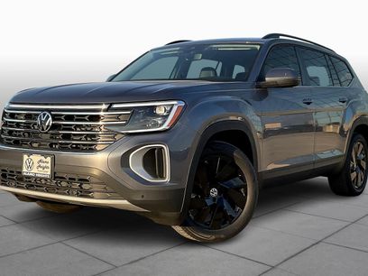 Used 2025 Volkswagen Atlas SE