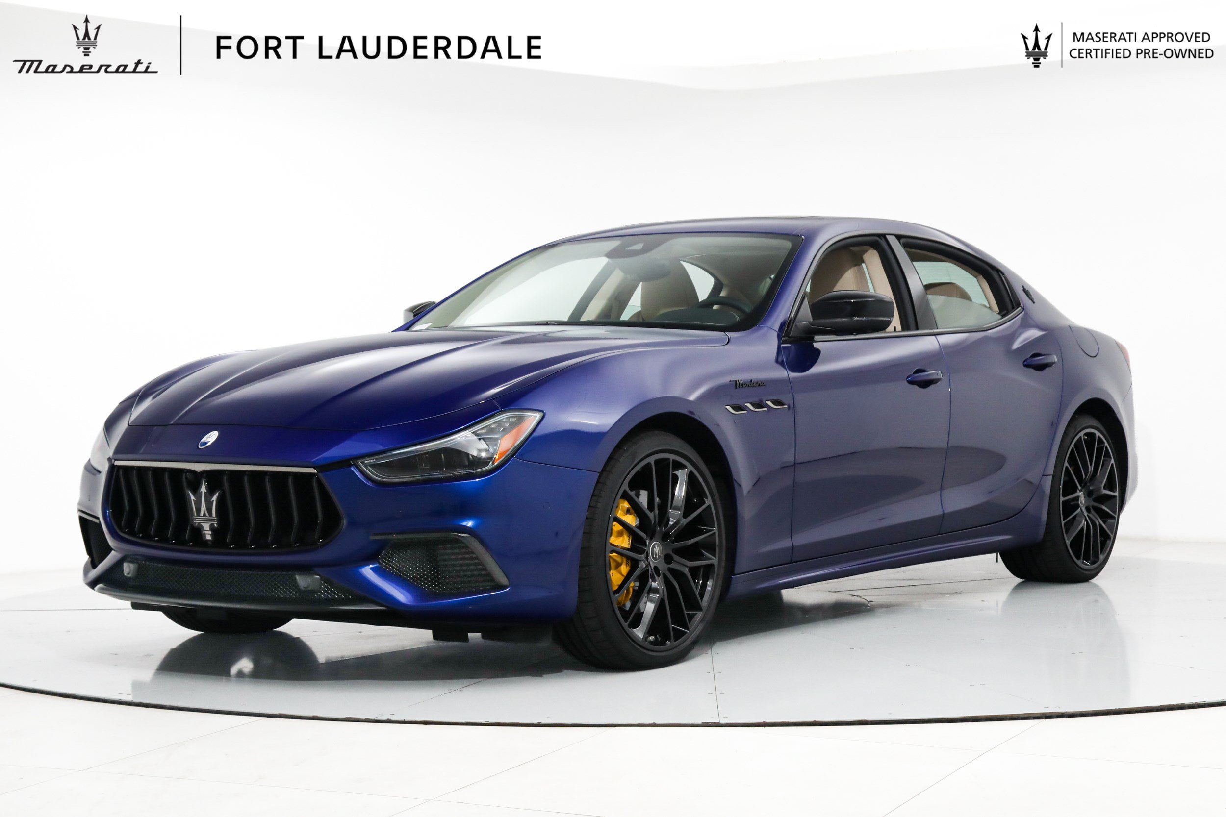 Certified 2023 Maserati Ghibli Modena RWD image 1