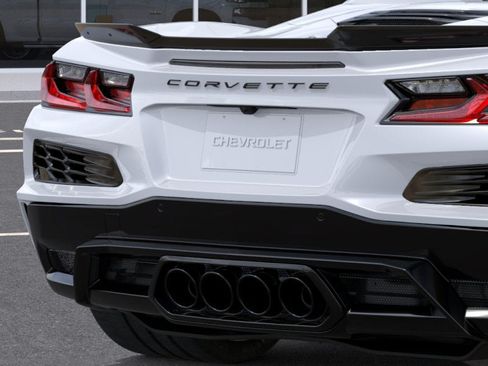 New 2027 Chevrolet Corvette Z06 w/ Battery Protection Package RWD image 14