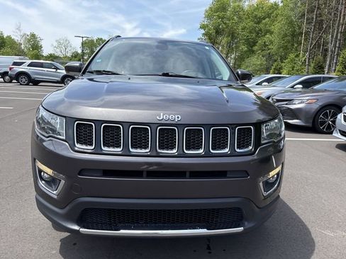 Used 2020 Jeep Compass Limited AWD/4WD image 2