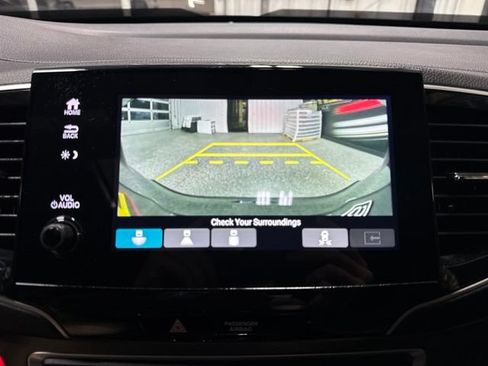 Used 2023 Honda Passport EX-L image 13