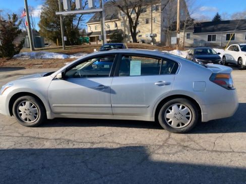 Used 2010 Nissan Altima 2.5 SL w/ SL Pkg image 8