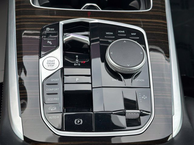 Certified 2025 BMW X7 xDrive40i AWD/4WD image 22