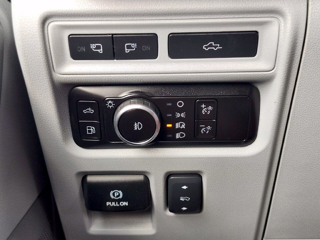 Certified 2023 Ford F150 Limited AWD/4WD image 24