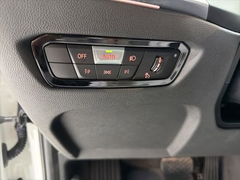 Certified 2023 BMW 330i xDrive 330i xDrive w/ Driving Assistance Package image 12