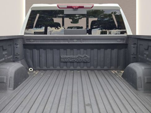 Used 2024 Chevrolet Silverado 1500 High Country w/ Technology Package AWD/4WD image 11
