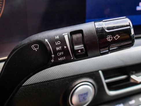 Used 2024 Hyundai Sonata SEL FWD image 27