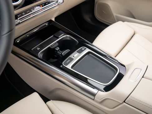 New 2026 Mercedes-Benz GLA 250 4MATIC image 13