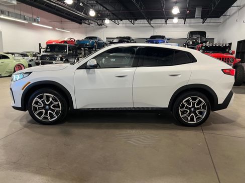 Used 2025 BMW X2 xDrive28i w/ Technology Package AWD/4WD image 6