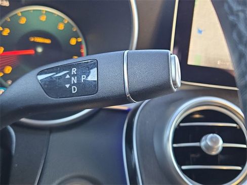 Certified 2022 Mercedes-Benz GLC 300 4MATIC image 10