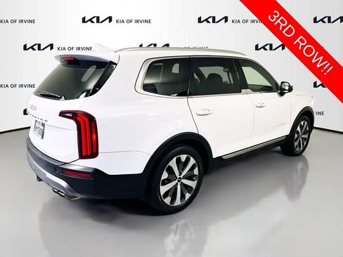 Used 2022 Kia Telluride EX w/ EX Premium Package FWD image 7