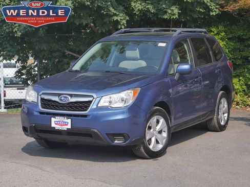 Used 2015 Subaru Forester 2.5i Premium w/ All-Weather Package AWD/4WD image 1