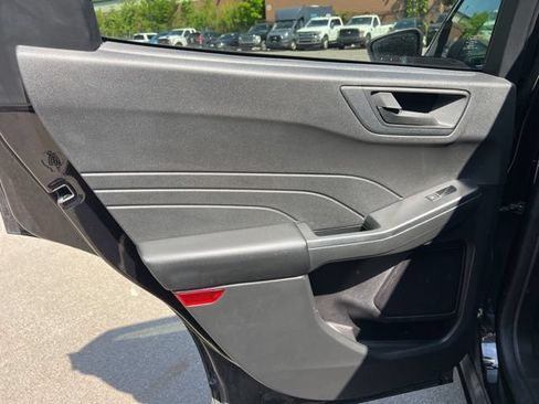 Used 2024 Ford Escape Active AWD/4WD image 16