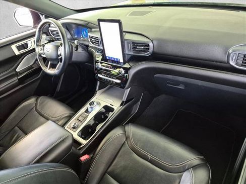 Used 2022 Ford Explorer ST w/ Equipment Group 401A AWD/4WD image 19