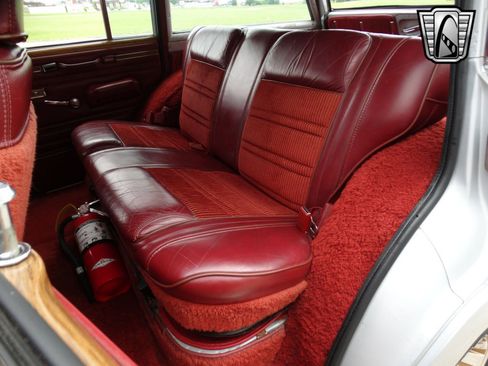 Used 1986 Jeep Grand Wagoneer image 23