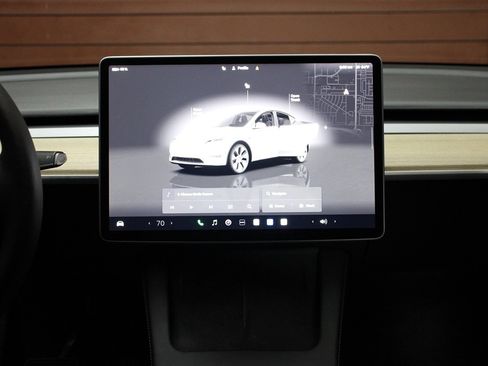 Used 2023 Tesla Model Y Long Range image 26