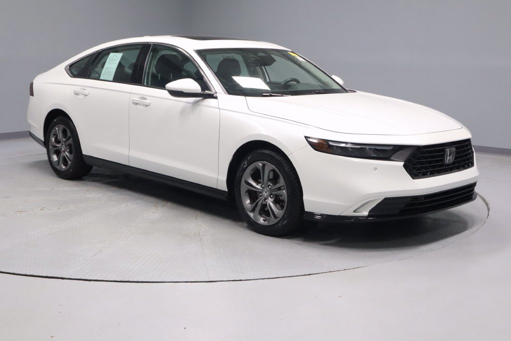 Used 2023 Honda Accord EX-L image 1