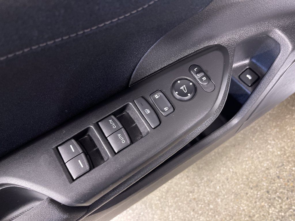 Used 2022 Honda Insight EX image 16