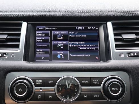 Used 2013 Land Rover Range Rover Sport HSE AWD/4WD image 22