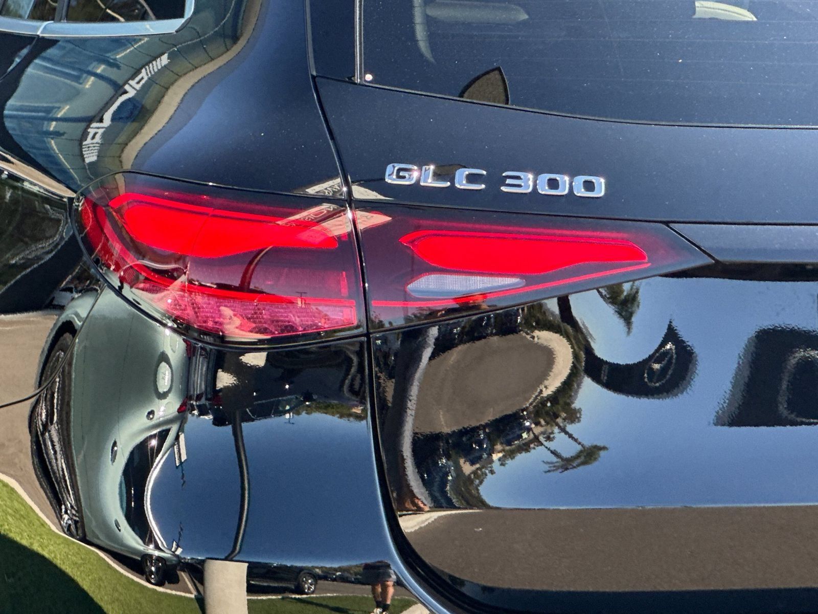 Certified 2026 Mercedes-Benz GLC 300 4MATIC image 32