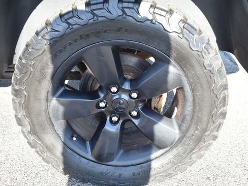 Used 2021 RAM 1500 Classic SLT w/ Electronics Convenience Group AWD/4WD image 53