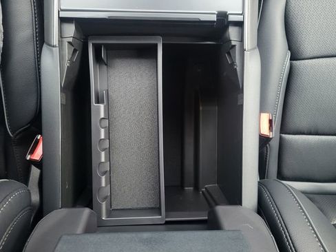 New 2025 Ford F150 Lariat w/ Equipment Group 502A High image 36