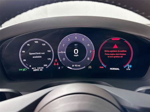 Certified 2025 Porsche Panamera 4 AWD/4WD image 19