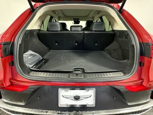 Certified 2026 Genesis GV70 2.5T Advanced image 28