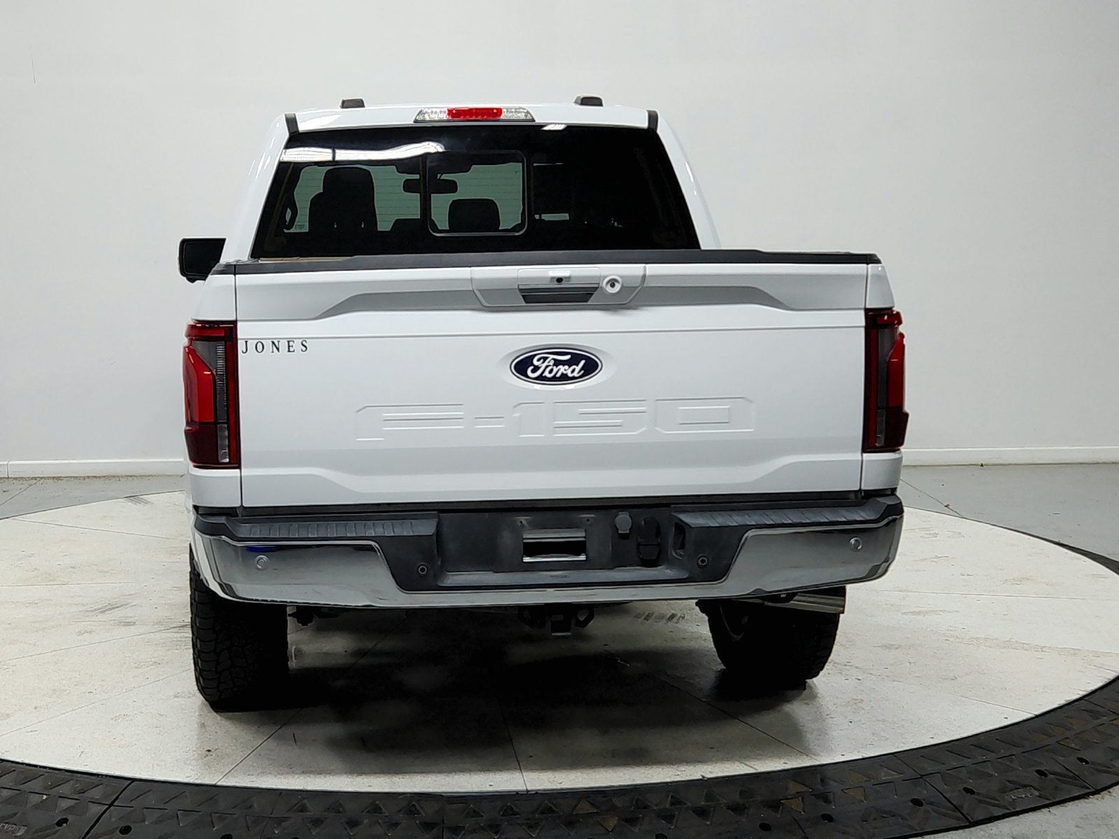 Used 2024 Ford F150 Lariat AWD/4WD image 7
