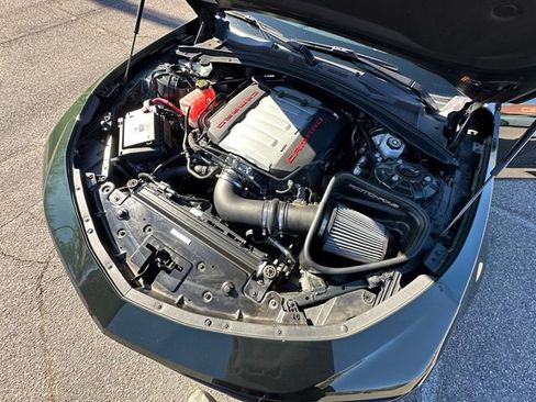Used 2020 Chevrolet Camaro LT RWD image 29