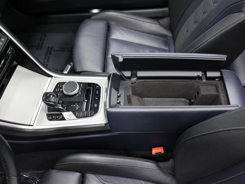 Used 2020 BMW 840i 840i Convertible 2D w/ M Sport Package image 19