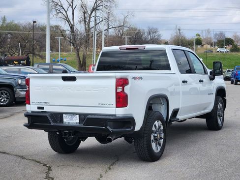 New 2026 Chevrolet Silverado 2500 Custom w/ Custom Value Package image 5