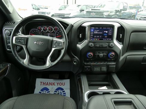 Used 2020 Chevrolet Silverado 1500 RST image 19