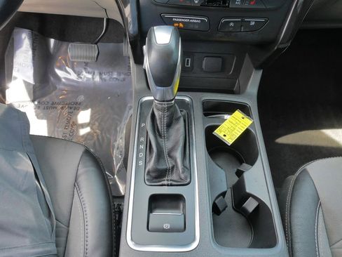 Used 2019 Ford Escape SE FWD image 26