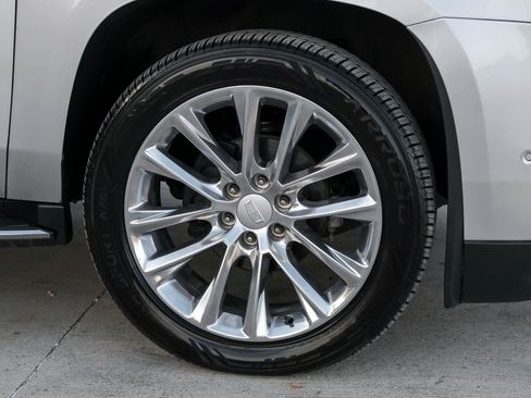 Used 2020 Cadillac Escalade ESV Luxury AWD/4WD image 51