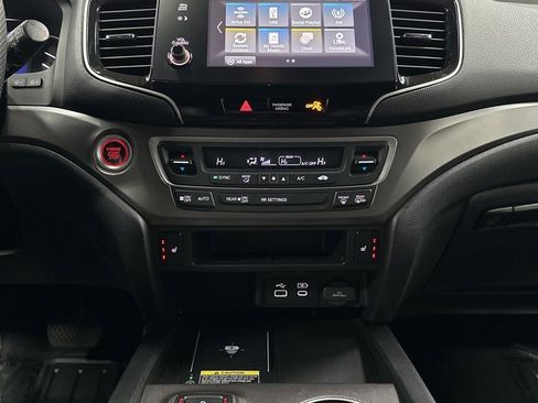 Used 2024 Honda Passport EX-L image 24