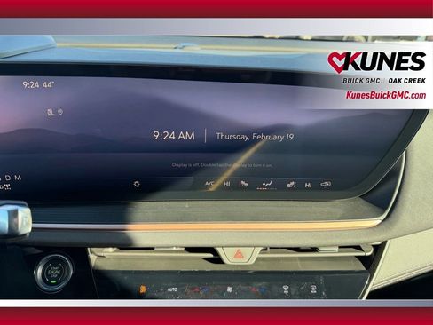 New 2026 Buick Envision Sport Touring AWD/4WD image 18